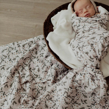 Little Gem Swaddle